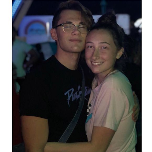 Meet your Posher, Austin - Picture 1 of 1